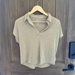 GAP beige Lightweight Casual Top. Fits oversized